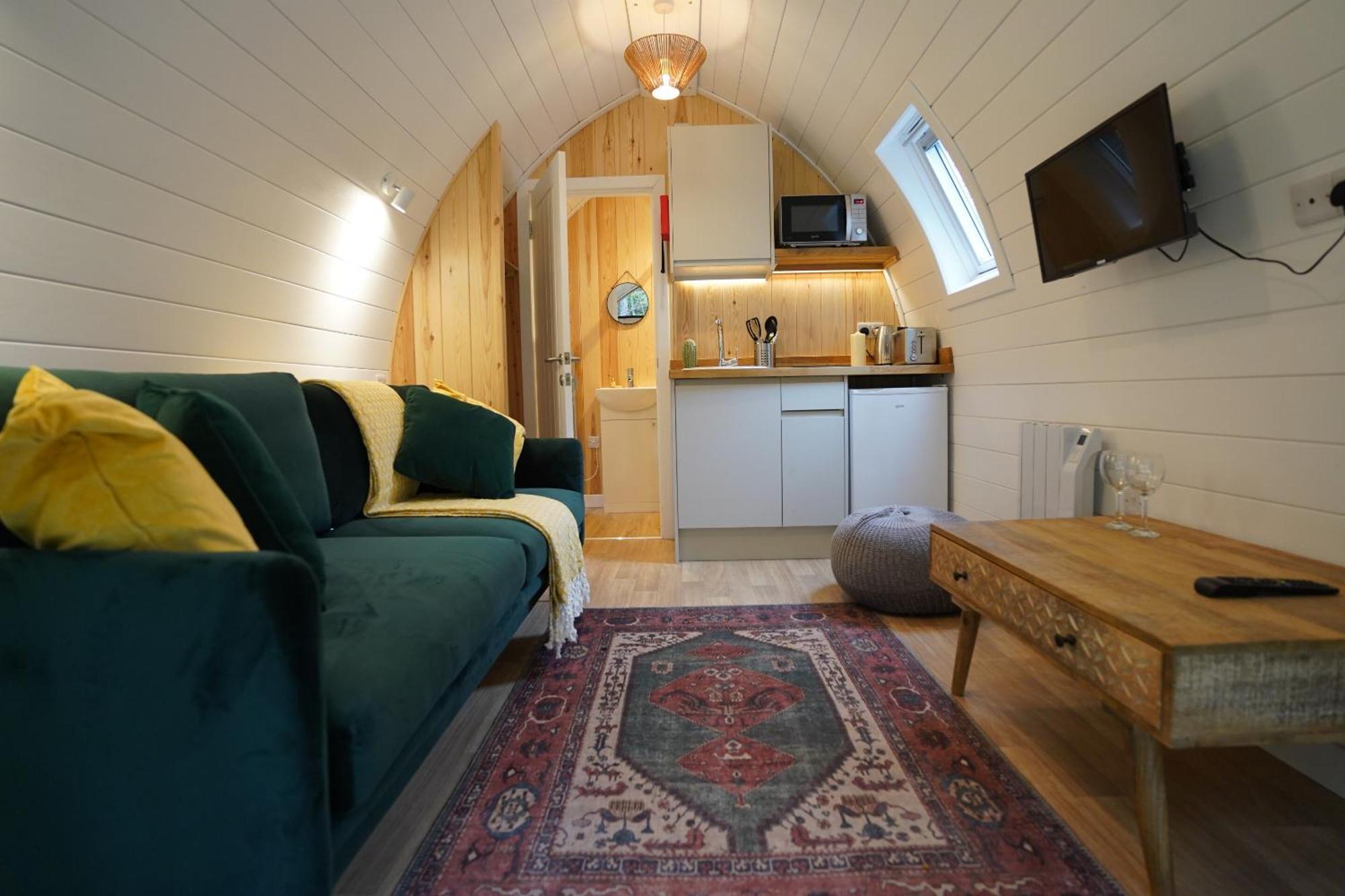 Glenlivet By Wigwam Holidays Tomintoul Exterior photo